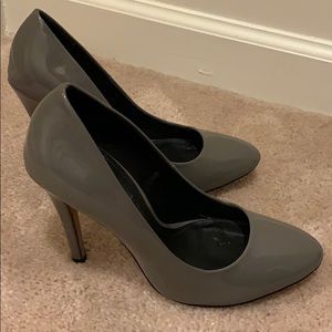Zara women’s grey pumps size 36 (6)